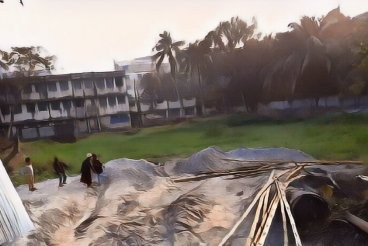 বরিশালে শতবর্ষী জলাধার দুটি পুনরুদ্ধার করুন