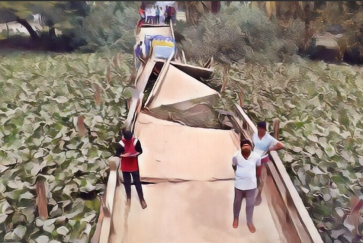কলাপাড়ায় সেতু ধস, দ্রুত জনভোগান্তি দূর করুন